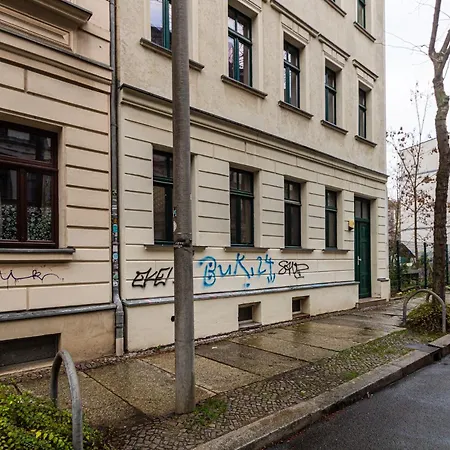 2-zimmerwohnung Mit Balkon Fuer Handwerker Fuer 5 Personen, Kueche, Waschmaschine, Wlan, 5 Einzelbetten De, Pl, Eng Apartment Leipzig